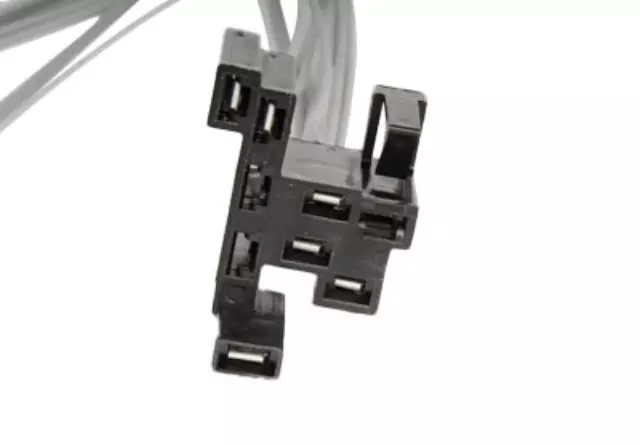 12102660 - : 9-Way Female Black Multi-Purpose Pigtail for GM Image