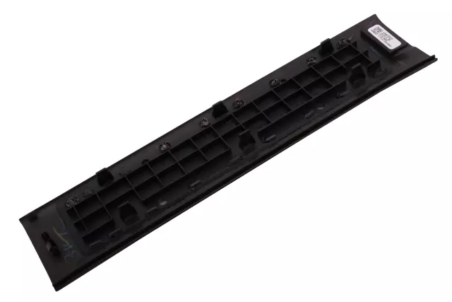 22880560 - Body: Rear Sill Plate for GM Image