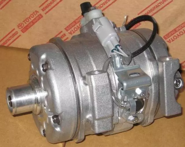 Compressor Assembly - Toyota (88320-42080-84)