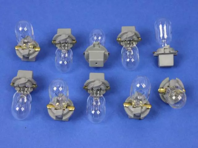 Bulb Housing - Mopar (L0000PC579)