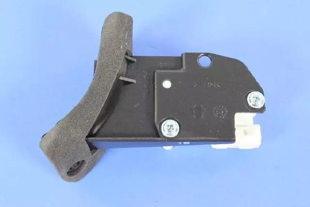 68085149AC - : Latch for Fiat: 500 Image