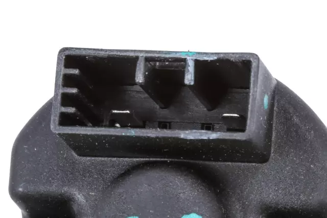 Front Seat Recliner Actuator - GM (13578640)