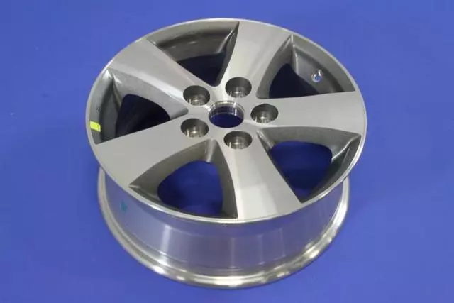 5NL80CDMAA - Wheels: Aluminum Wheel for Chrysler: Town &amp; Country | Dodge: Grand Caravan Image