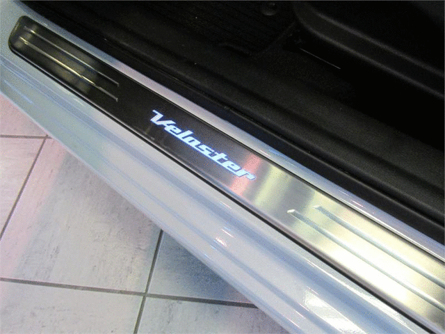 Scuff Plate - Door - Illuminated - Hyundai (2V045-ADU00)