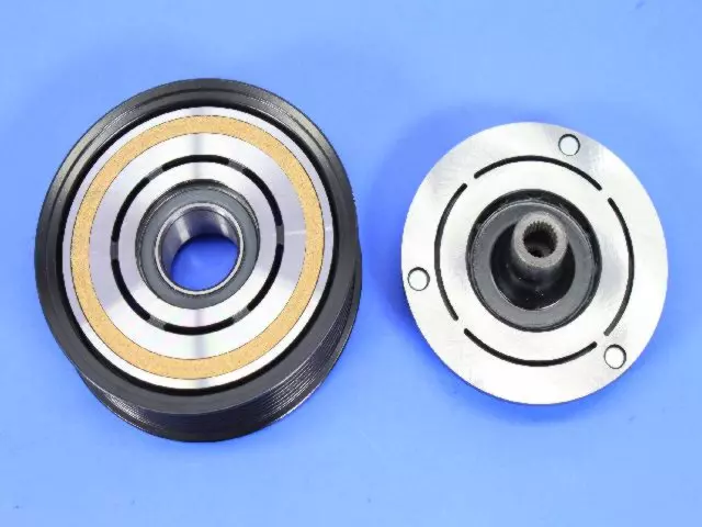 68078146AB - Cooling: A/C Compressor Pulley Hub Kit for Dodge: Ram 3500 | Ram: 2500, 3500 Image