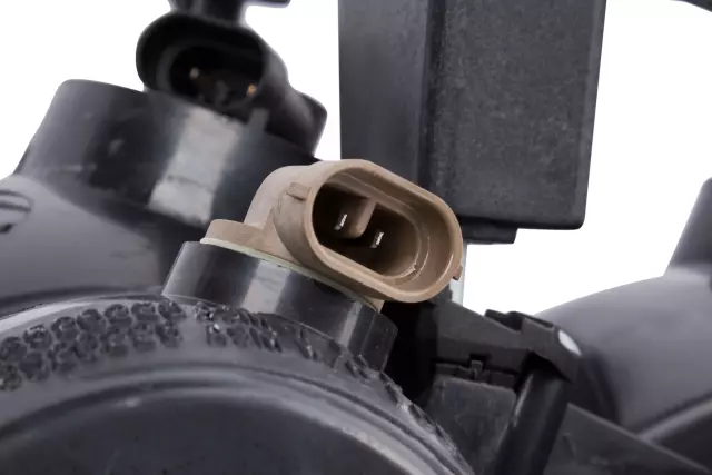 Passenger Side Headlamp Combination Assembly - GM (16526226)