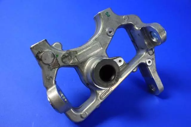 Front Knuckle, Left - Alfa Romeo (68239974AA)