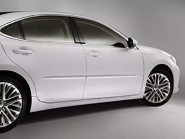 PT29A3313001 - Exterior: Body Side Moldings - Silver Lining Metallic for Lexus: ES300h, ES350, IS200t, IS250, IS300, IS350, RX350, RX450h Image