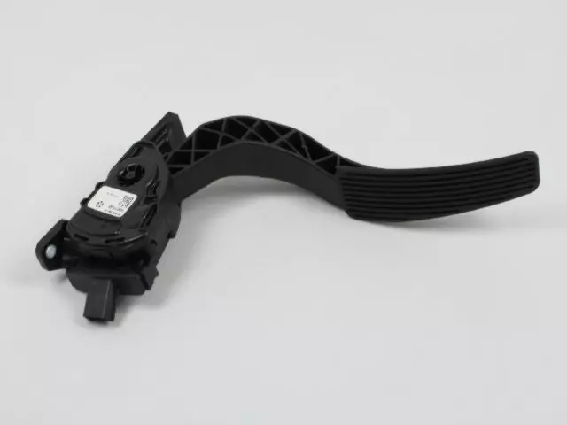 Accelerator Pedal - Mopar (04861716AF)