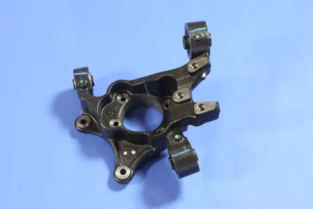 Rear Knuckle, Right - Mopar (68083244AE)