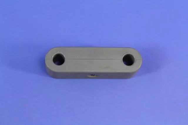 Support D`échappement Isolateur - Mopar (04763667AD)