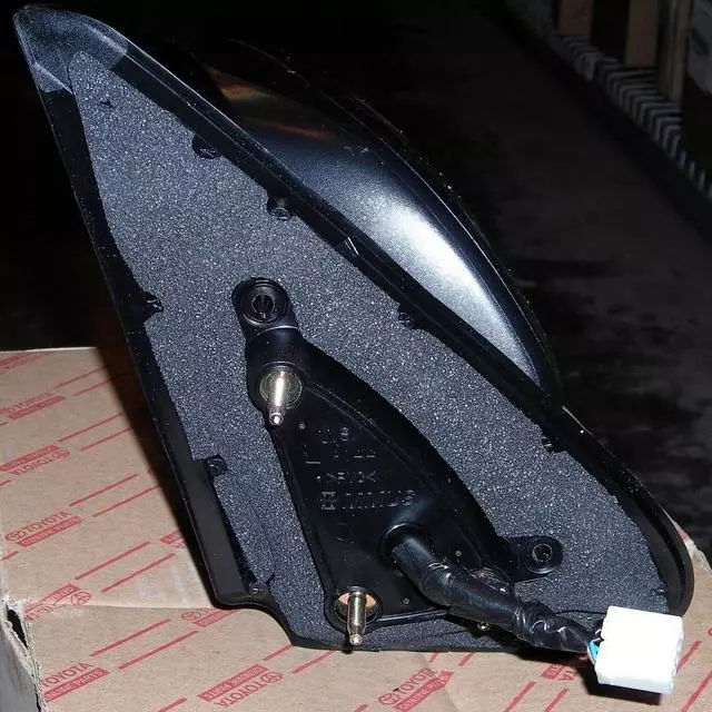 879400C906 - Body: Mirror Outside for Toyota: Sequoia Image