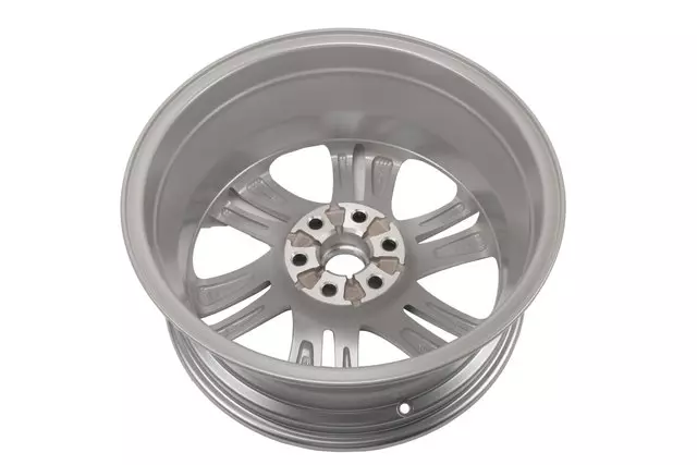 18x7.5-Inch Aluminum Wheel - GM (23165674)