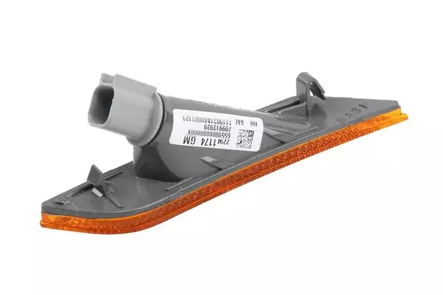 Front Passenger Side Marker Lamp - GM (22941174)