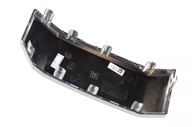 85136587 - : Insert for GMC: Sierra 2500 HD, Sierra 3500 HD Image