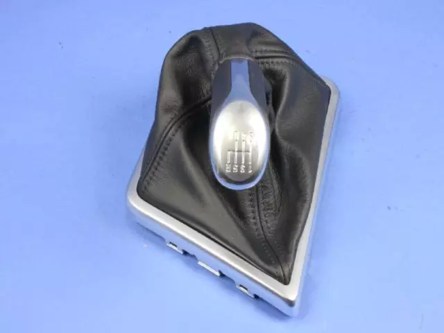 Gearshift Knob - Mopar (4779570AC)