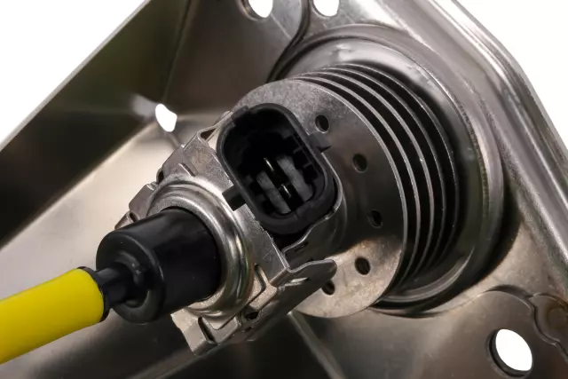 Diesel Emissions Reduction Fluid (DEF) Injector - GM (12647372)