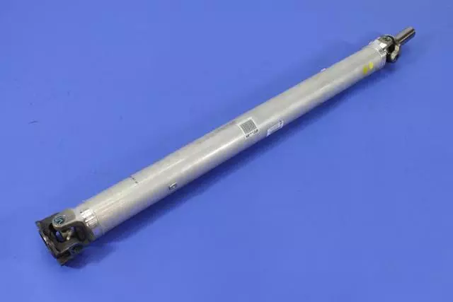5146674AC - Rear Axle; American Axle 292 MM Single Rear Wheel; Differential and Drive Line: Drive Shaft for Ram: 3500 Image