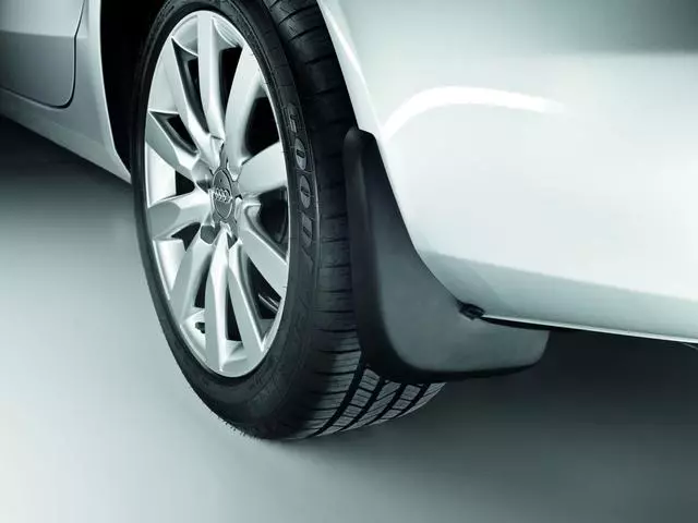 Splash Guard Kit - Audi (8K0-075-101)