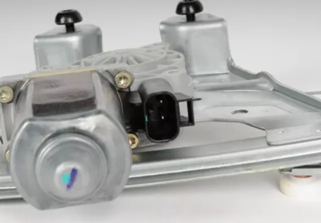 22682244 - Body: Regulator for Saturn: L100, L200, L300, LS, LS1, LS2, LW1, LW2, LW200, LW300 Image image