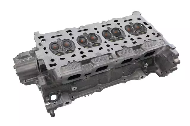 Cylinder Head with Valves - GM (12655430)