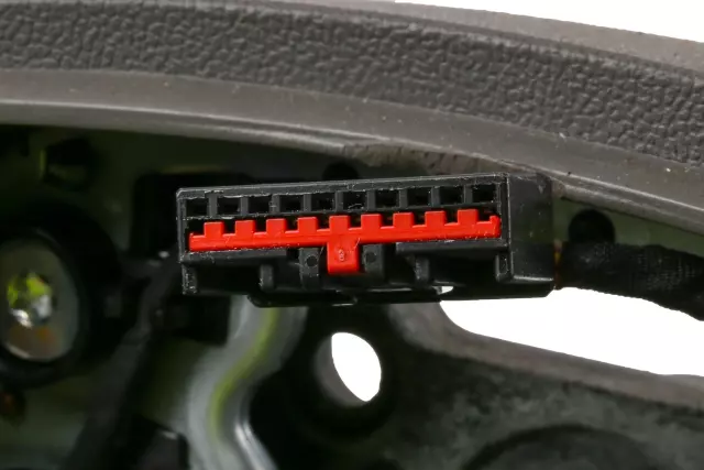 22846335 - Steering: Steering Wheel for Buick: LaCrosse Image