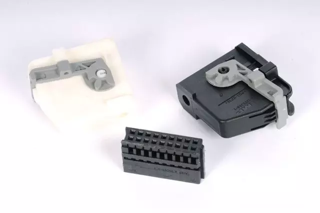13576561 - : Black Multi-Purpose Wiring Connector for GM Image