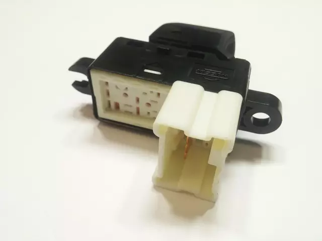 Window Switch - Subaru (83071FE230)
