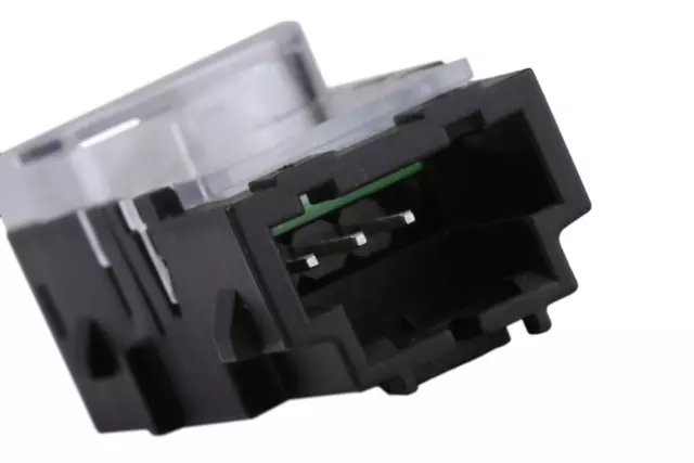 Front Floor Courtesy Lamp - GM (13519102)