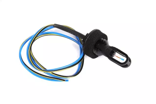 23154697 - HVAC: Temp Sensor for Cadillac: Escalade, Escalade ESV | Chevrolet: Silverado 1500, Silverado 1500 LD, Silverado 2500 HD, Silverado 3500 HD, Suburban, Suburban 3500 HD, Tahoe, Trax | GMC: Sierra 1500, Sierra 1500 Limited, Sierra 2500 HD, Sierra 3500 HD, Yukon, Yukon XL Image