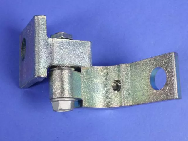 Front Door Upper Hinge, Right - Mopar (68070072AB)