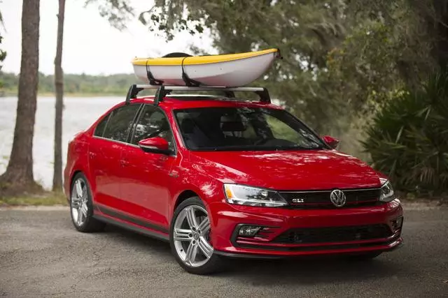 Base Racks And Kayak Holder Attachment - Volkswagen (NPN071015)