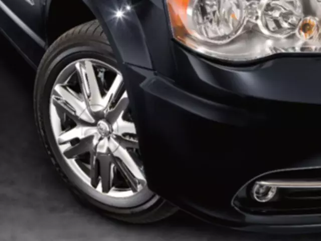 Cast Aluminum Wheel Kit - Mopar (82210356)