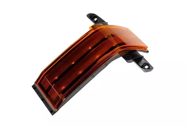 23444105 - : Front Passenger Side Clearance Lamp Lens for Chevrolet: Silverado 1500, Silverado 2500 HD, Silverado 3500 HD | GMC: Sierra 1500, Sierra 2500 HD, Sierra 3500 HD Image