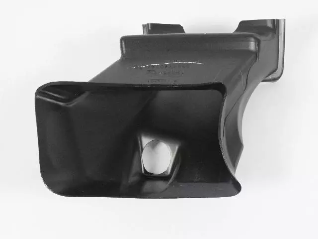 Duct, Right - Mopar (05029900AA)