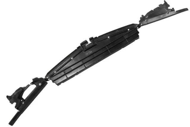 84618992 - Cooling System: Upper Baffle for GM Image