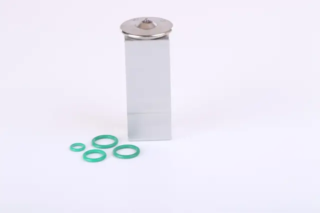 999386 - : Nissens A/C Expansion Valve for NISSENS Image