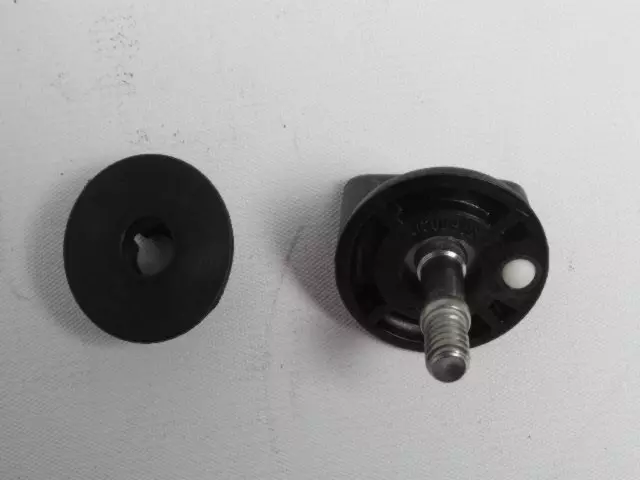 - CLAMP 68079437AA - Mopar (68079437AA)