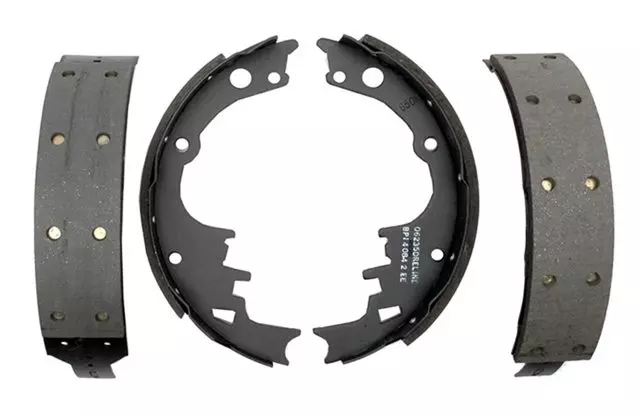 18029594 - : Riveted Drum Brake Shoe Set for Buick: LeSabre | Chevrolet: Caprice, Impala Image