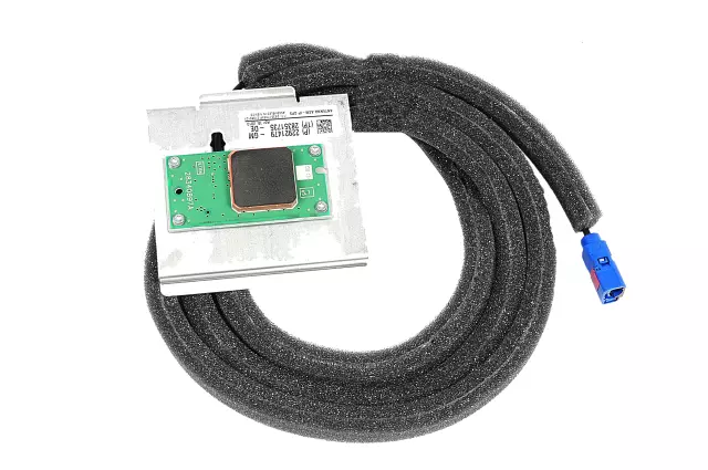 22921479 - : Electronic GPS Navigation Antenna for GM Image