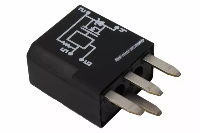 15016745 - Electrical: Relay for Buick: Rainier | Chevrolet: SSR, Trailblazer, Trailblazer EXT | GMC: Envoy, Envoy XL | Oldsmobile: Bravada Image