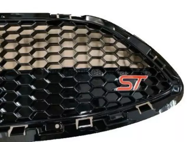 Upper Grille - Ford (D2BZ-17E810-CA)
