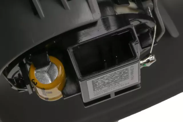 Light Ash Gray Driver Side Windshield Garnish Molding - GM (84028726)