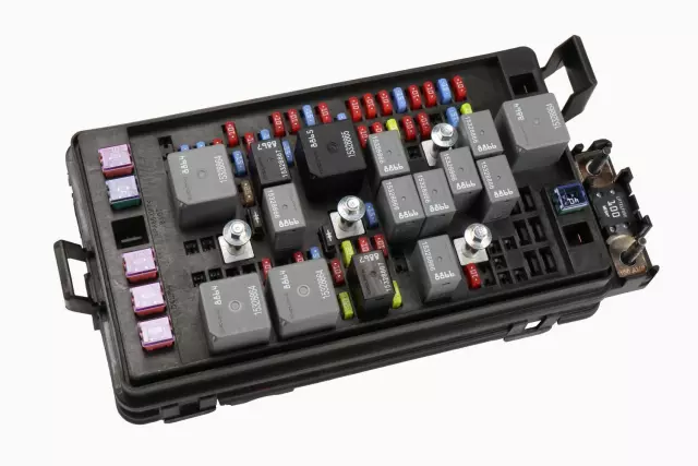 15808750 - Electrical: Junction Block for Chevrolet: Colorado | GMC: Canyon Image