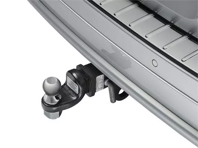 Trailer Hitch Ball And Ball Mount - Volkswagen (7P0-092-730)