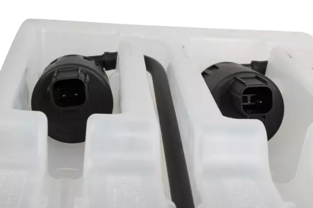 Washer Reservoir - GM (19256391)