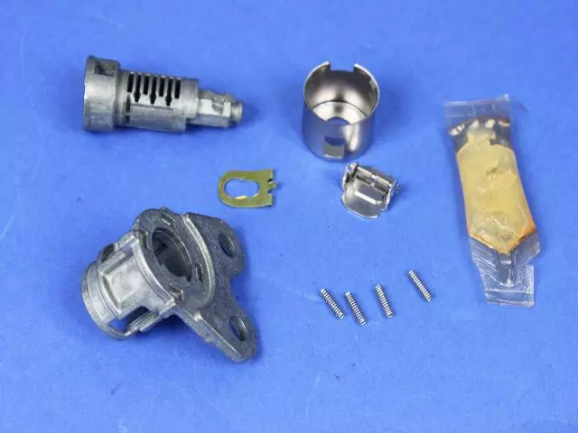 DOOR LOCK - CYL LOCK 68045150AA - Mopar (68045150AA)