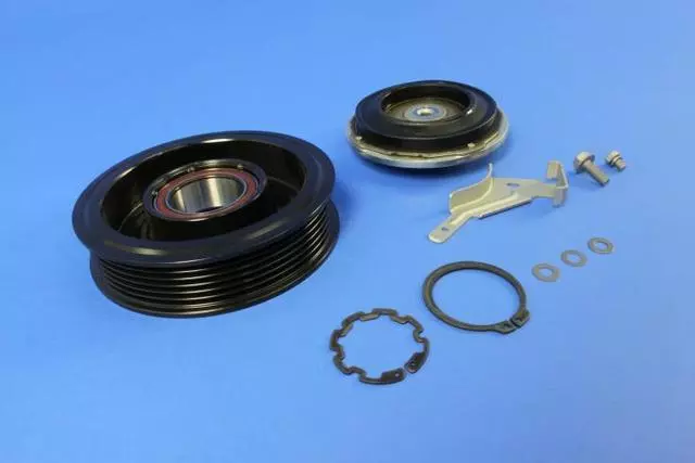 68232392AD - : A/C Compressor Pulley Hub Kit for Chrysler: 300 | Dodge: Challenger, Charger | Ram: 1500, 1500 Classic Image