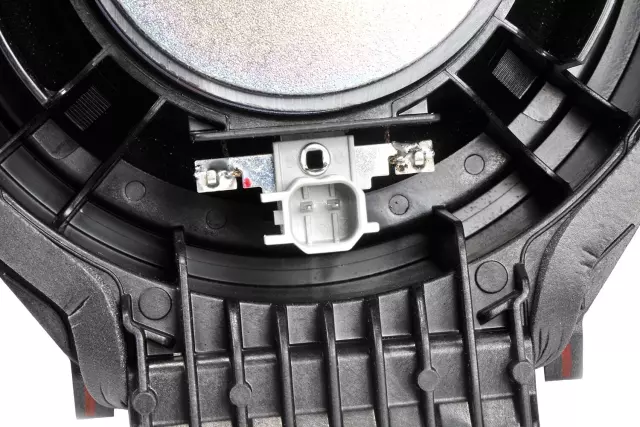 84190241 - Body: Rear Dr Speaker for Buick: Envision, LaCrosse | Cadillac: Escalade, Escalade ESV | Chevrolet: Colorado, Equinox, Impala, Silverado 1500, Silverado 1500 LD, Silverado 2500 HD, Silverado 3500 HD, Suburban, Tahoe | GMC: Canyon, Sierra 1500, Sierra 1500 Limited, Sierra 2500 HD, Sierra 3500 HD, Terrain, Yukon, Yukon XL Image