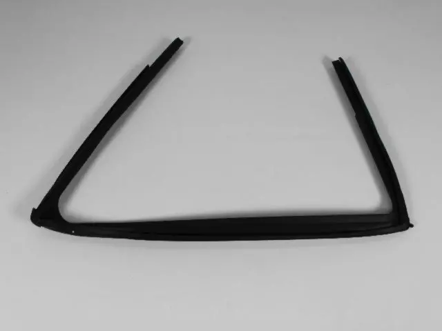 Sliding Door Glass Channel, Right - Mopar (4894686AC)